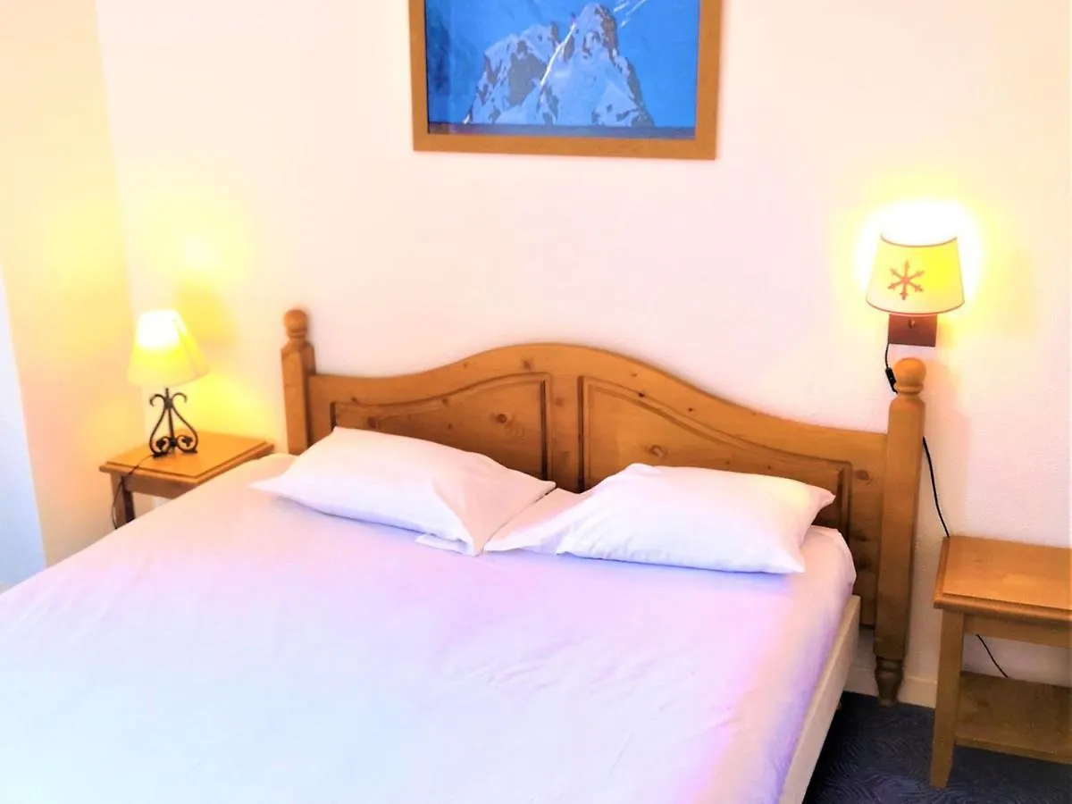 Chalet Mitoyen 3 Pieces 7 Pers. Avec Piscine Et Sauna - Residence Les Flocons Du Soleil - Fr-1-504-78 Le Devoluy