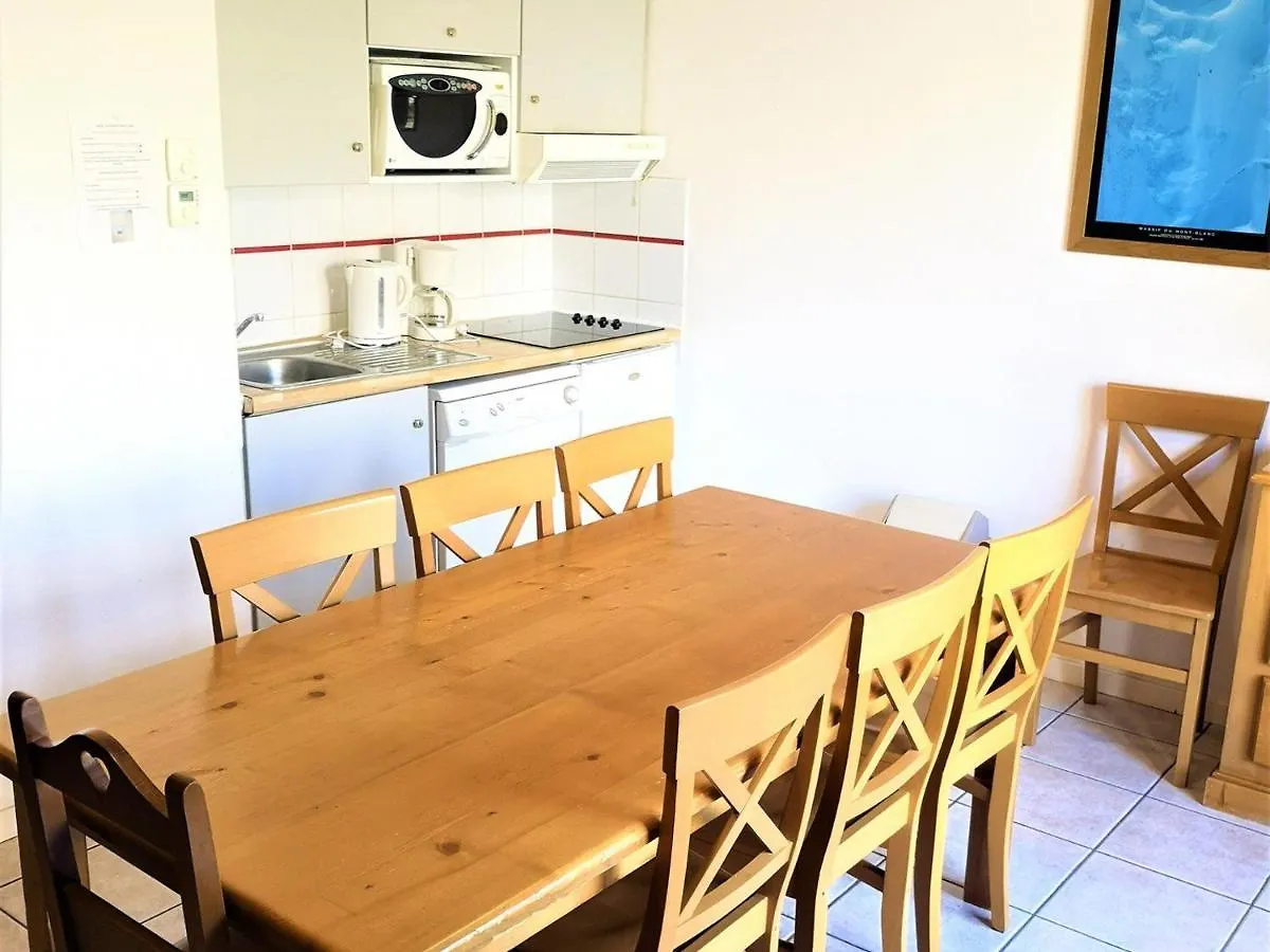 Chalet Mitoyen 3 Pieces 7 Pers. Avec Piscine Et Sauna - Residence Les Flocons Du Soleil - Fr-1-504-78 Le Devoluy